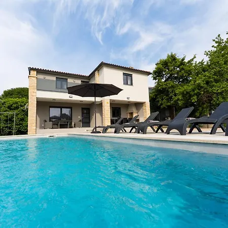 Vila Jan Labin (Istria)