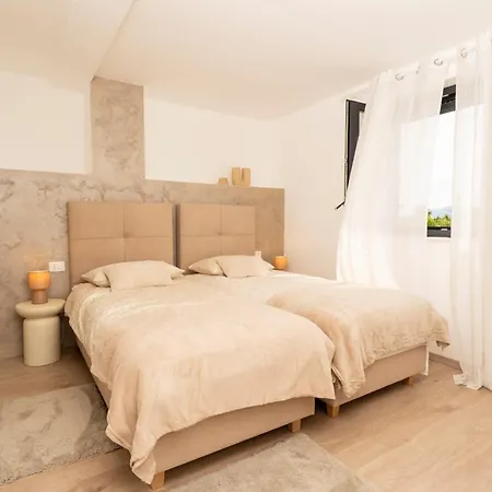 Jan * Labin (Istria)