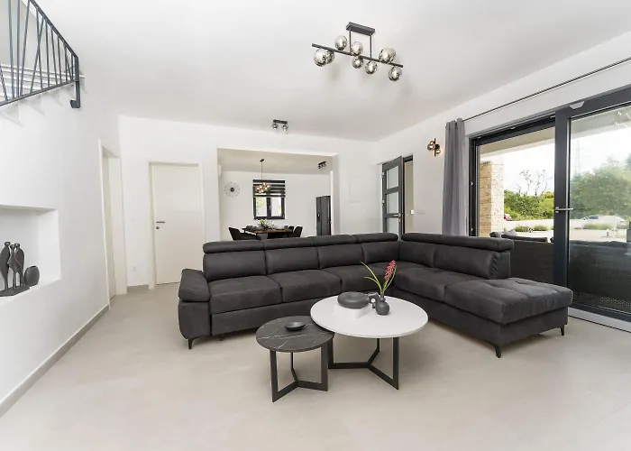 Jan Βίλα Labin (Istria)