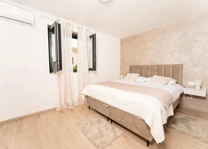 Jan Βίλα Labin (Istria)